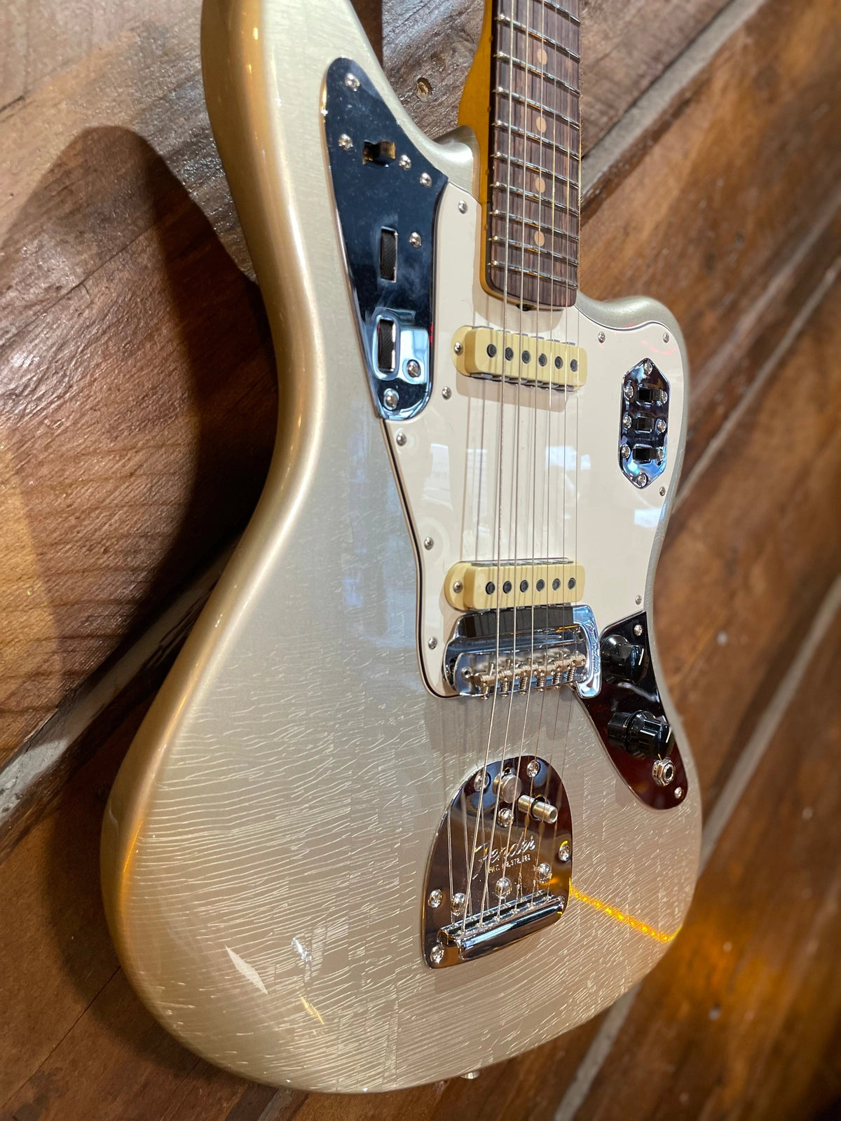 Fender Custom Shop '62 Jaguar Closet Classic Aged Inca Silver