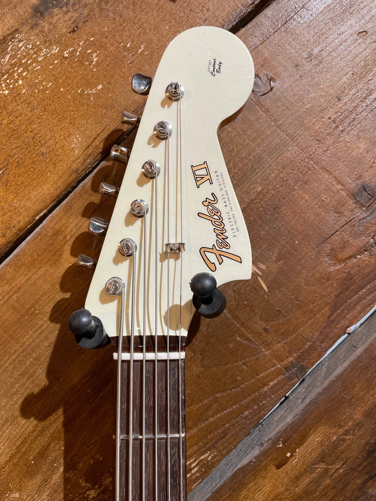 Fender Custom Shop Bass VI, Closet Classic Aged Olympic White