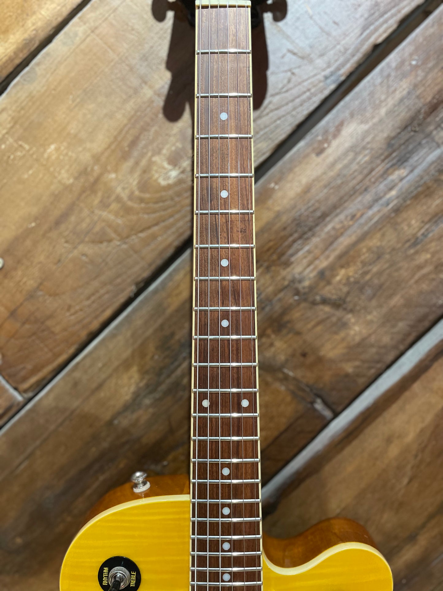 S/H Epiphone Wildkat Semi-Hollow Electric Guitar, Antique Natural