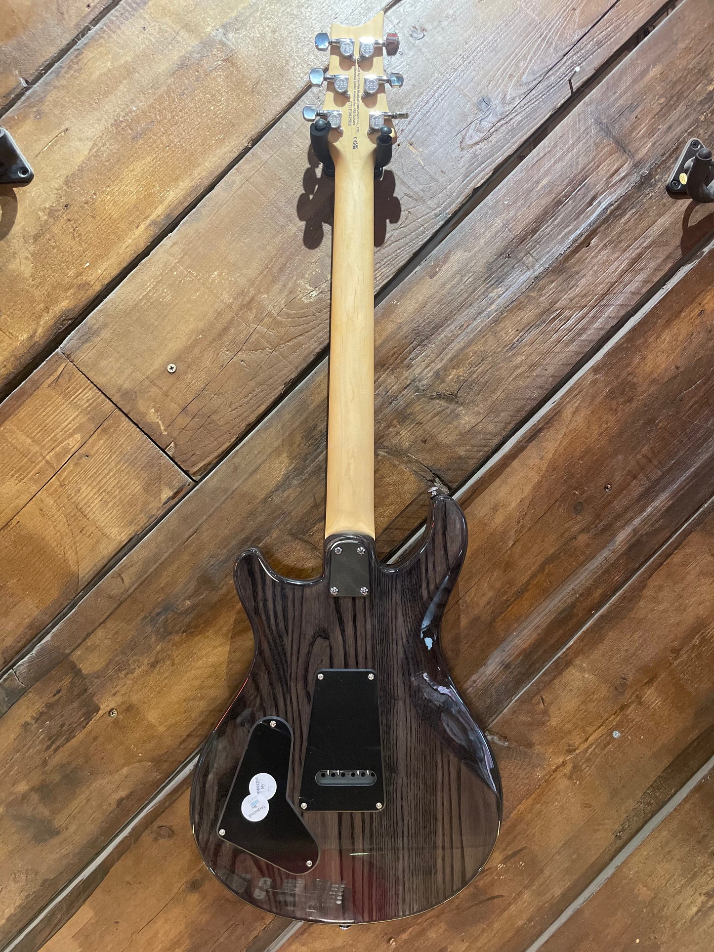 S/H 2024 PRS SE Swamp Ash Special, Charcoal