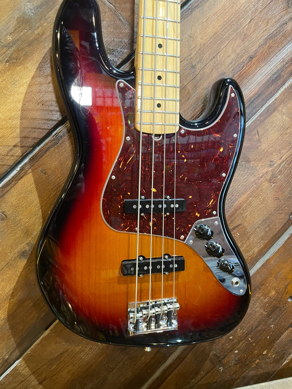 S/H 2016 Fender American Professional Jazz Bass, Sunburst