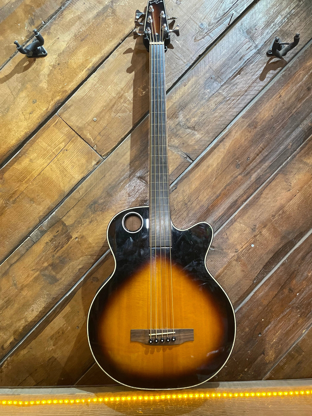 S/H Boulder Creek EBRI-TB V Fretless Acoustic Bass