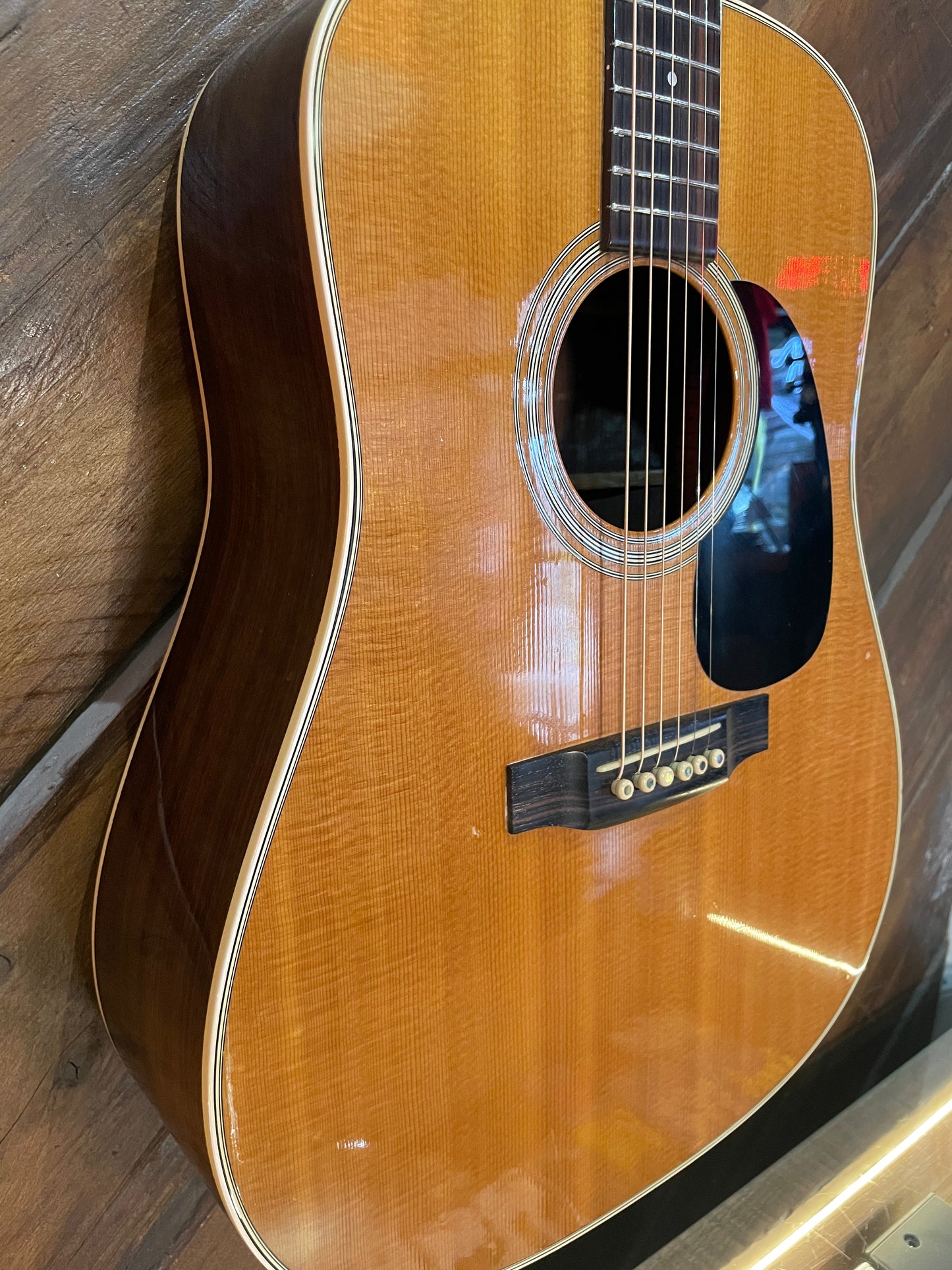 S/H 1997 Martin D-28 Dreadnought Acoustic Guitar, Natural