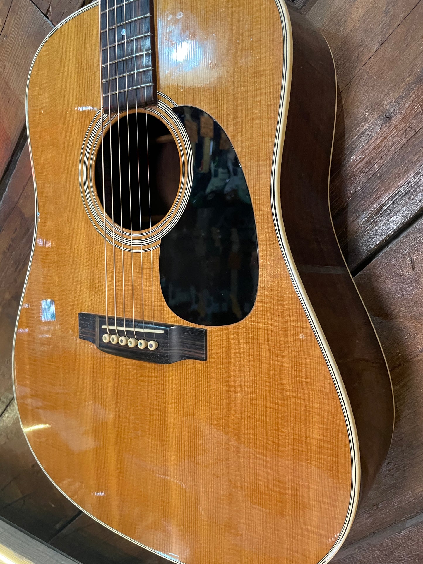 S/H 1997 Martin D-28 Dreadnought Acoustic Guitar, Natural