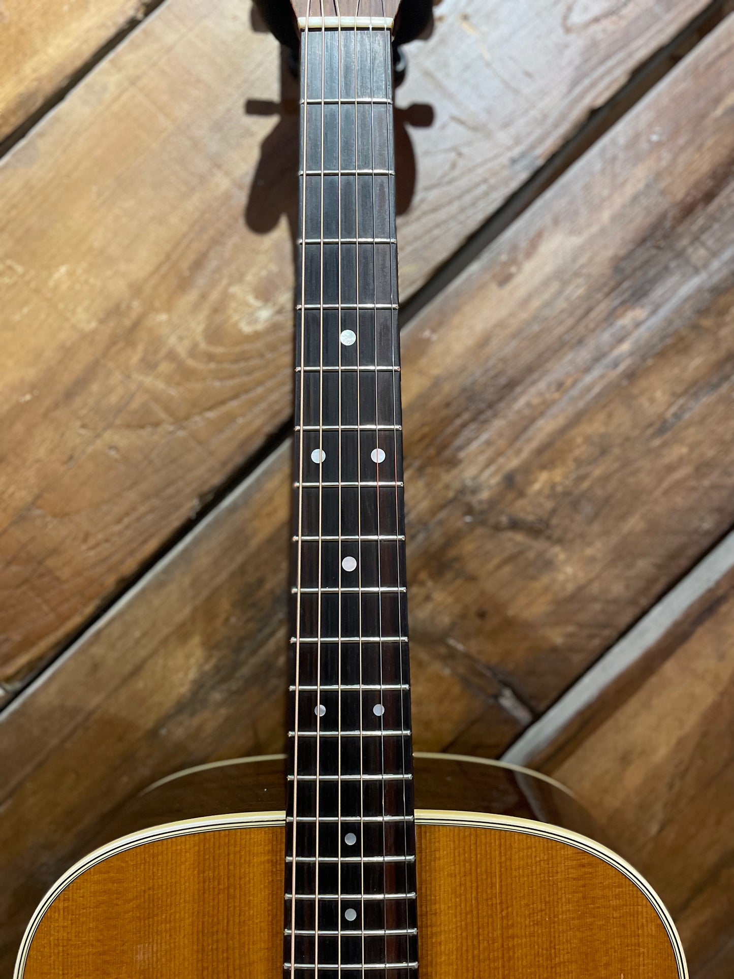 S/H 1997 Martin D-28 Dreadnought Acoustic Guitar, Natural