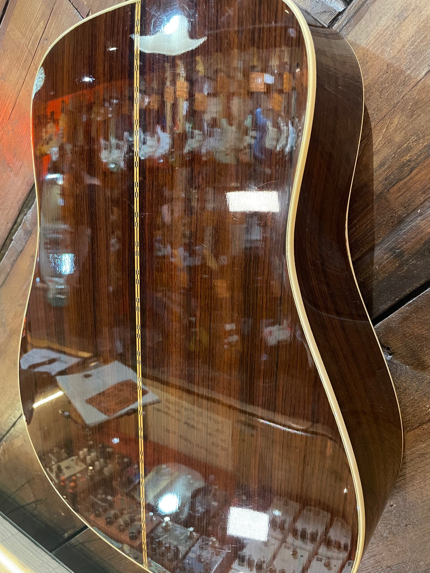 S/H 1997 Martin D-28 Dreadnought Acoustic Guitar, Natural