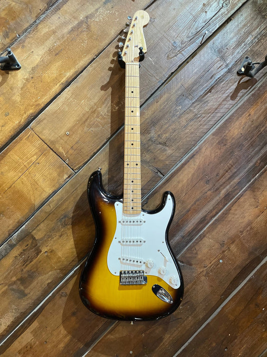 S/H Fender Custom Shop '54 Closet Classic Stratocaster, Two Tone Sunburst