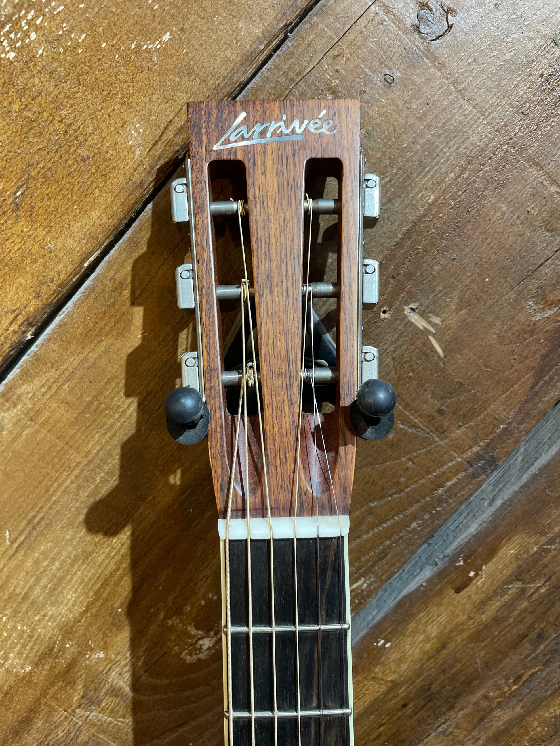 S/H 2004 Larrivée OOO-60 Acoustic Guitar