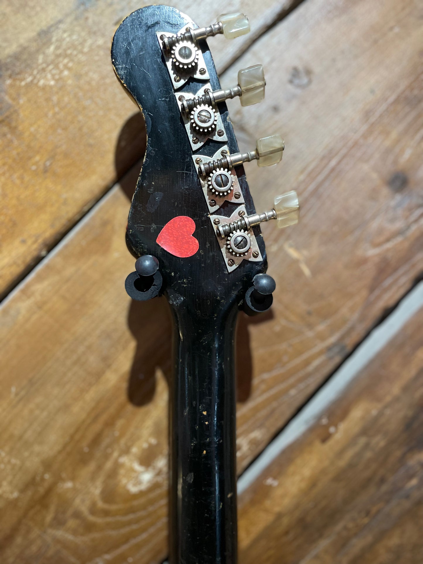 S/H 1965 Hofner 185 Artist Bass, White Crocodile