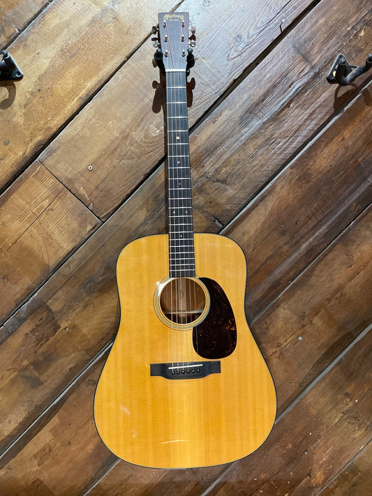 S/H 2021 Martin D-18 Dreadnought Acoustic Guitar, Natural
