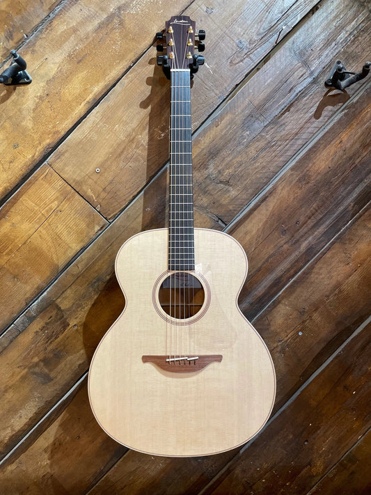 Lowden O-20 Sitka Spruce/Mahogany