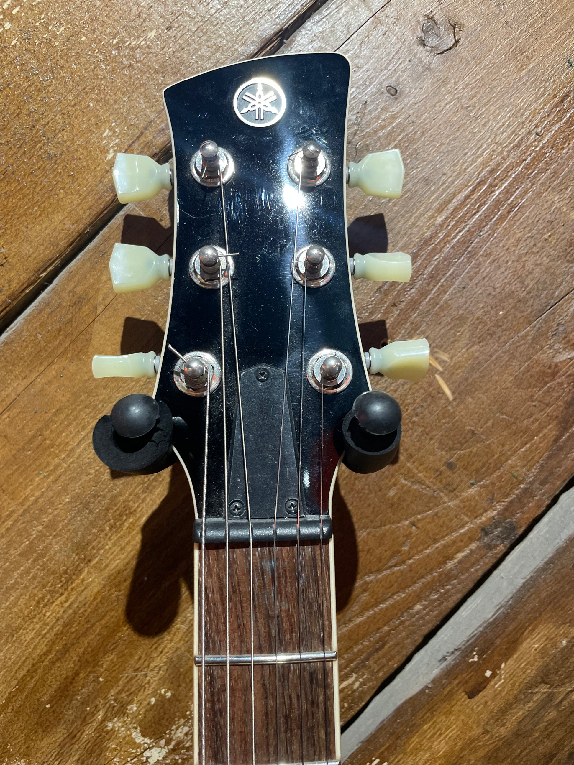 S/H Yamaha Revstar RSS20 Solid Body Electric Guitar, Swift Blue