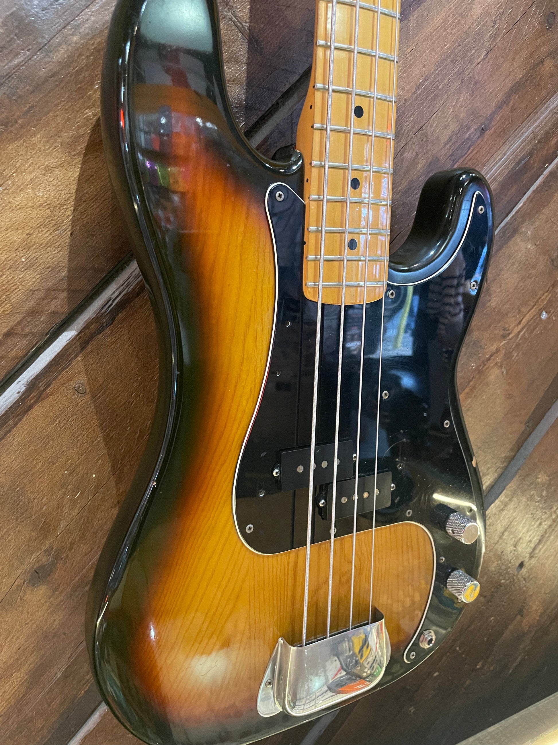 S/H 1978 Fender Precision Bass, Sunburst