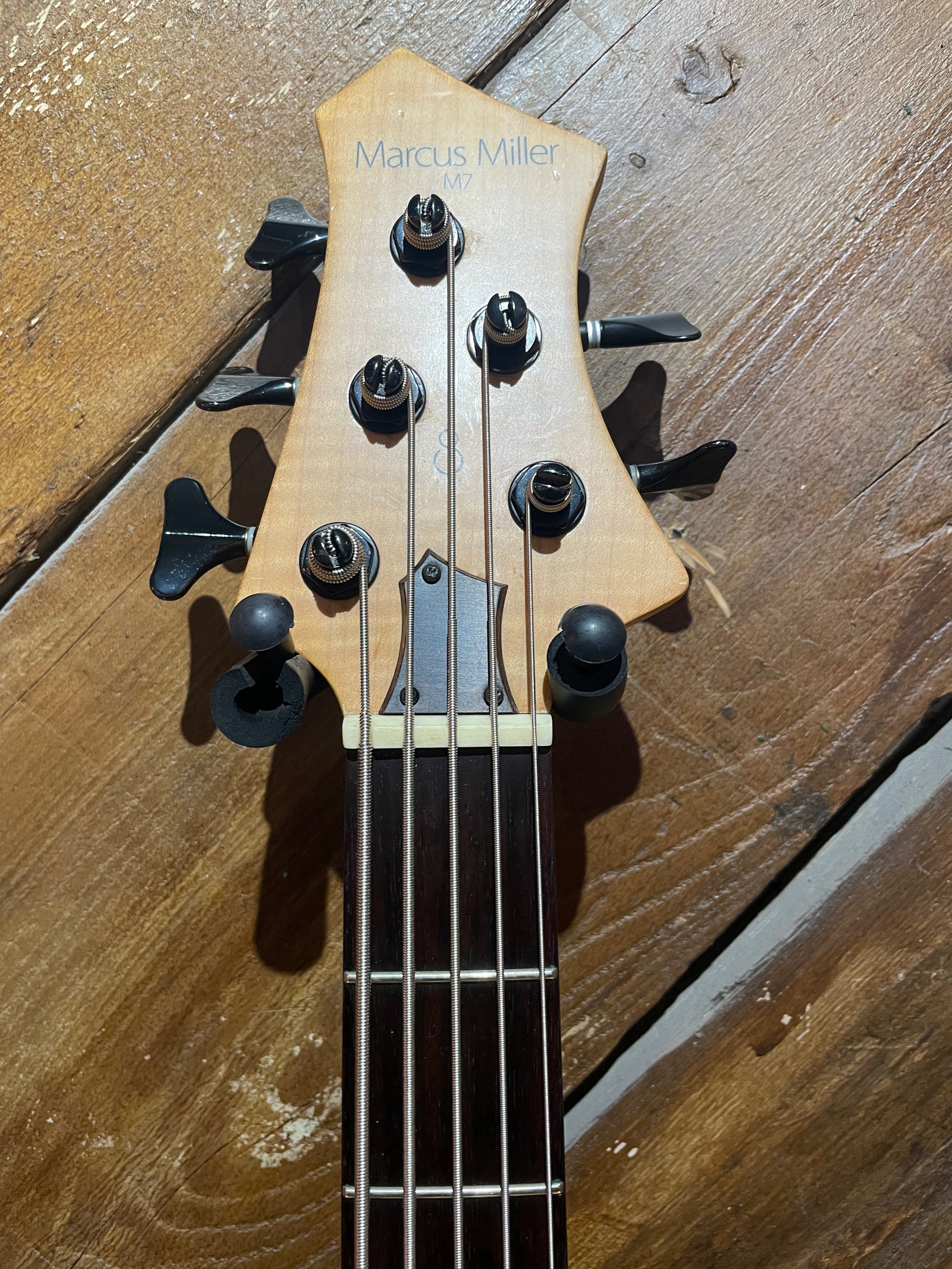S/H Sire Marcus Miller Signature M7 V 5-String Electric Bass, Natural