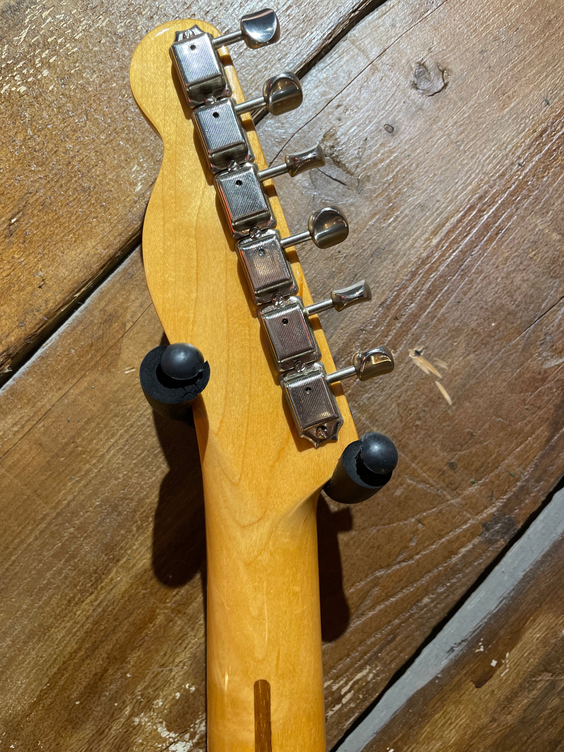 S/H 2006 Fender AVRI '52 Telecaster, Butterscotch Blonde