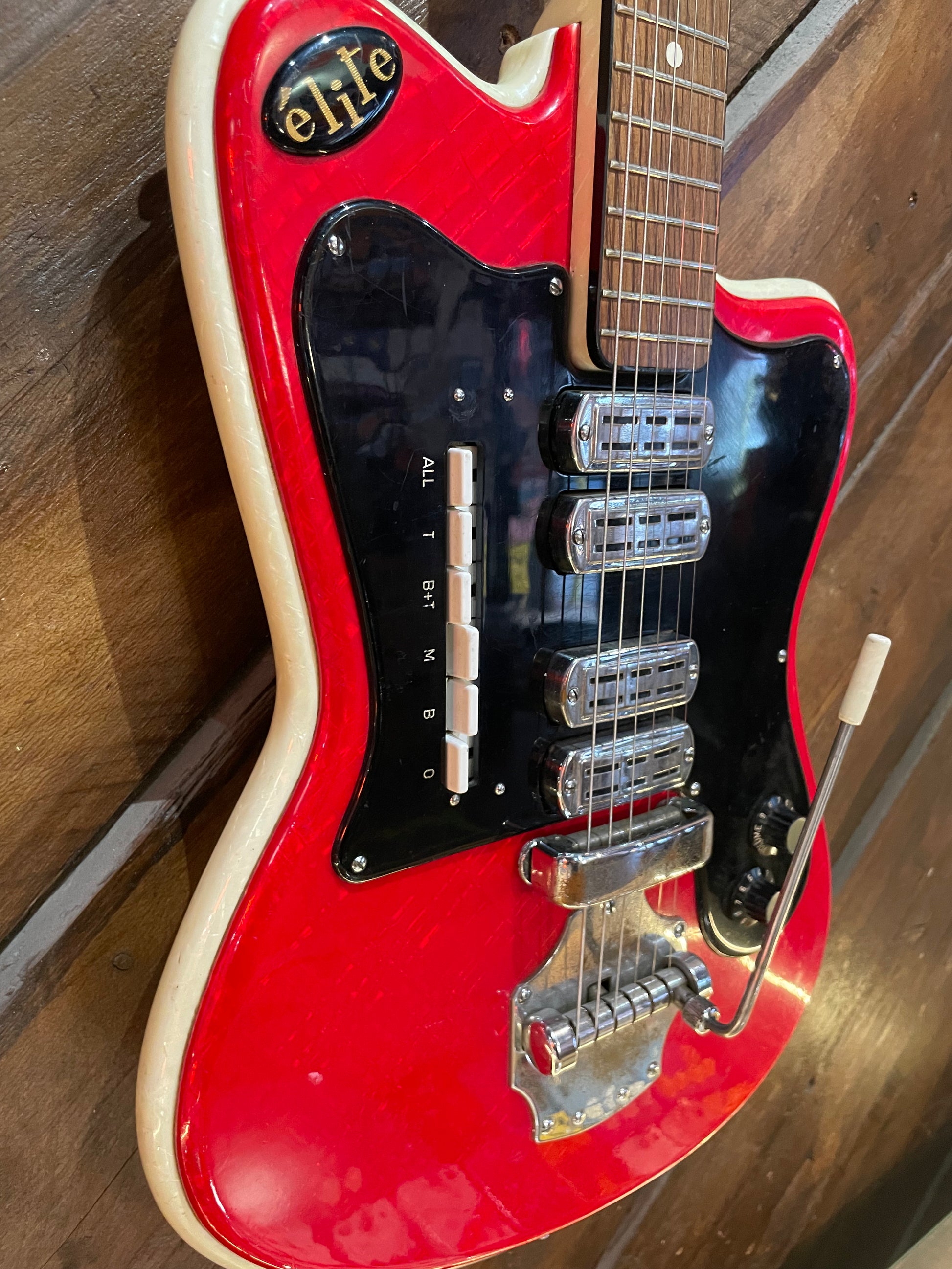 S/H 1960s Crucianelli Elite Electric Guitar, Red