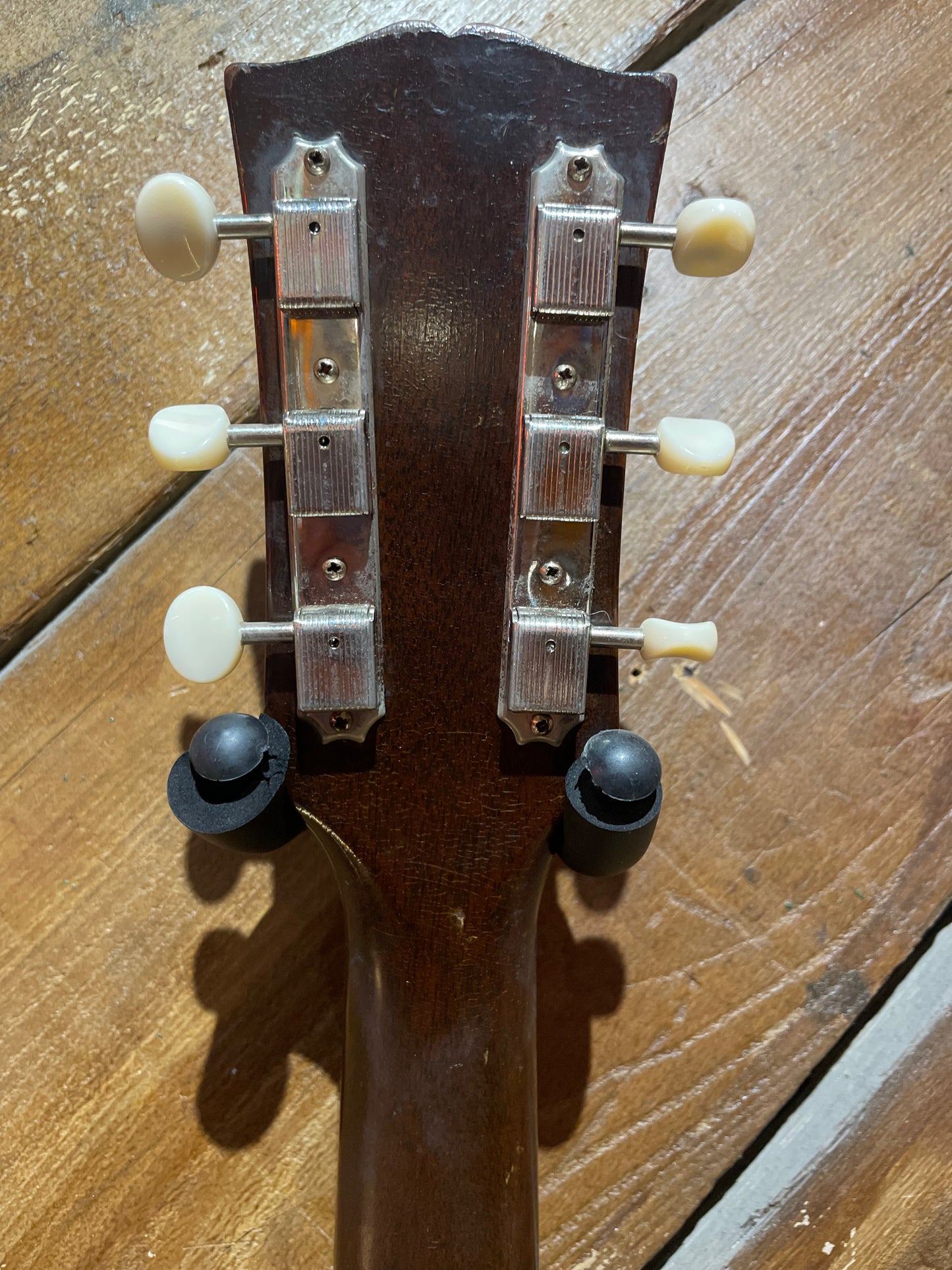 S/H 1966 Gibson LG-1 Acoustic Guitar, Sunburst