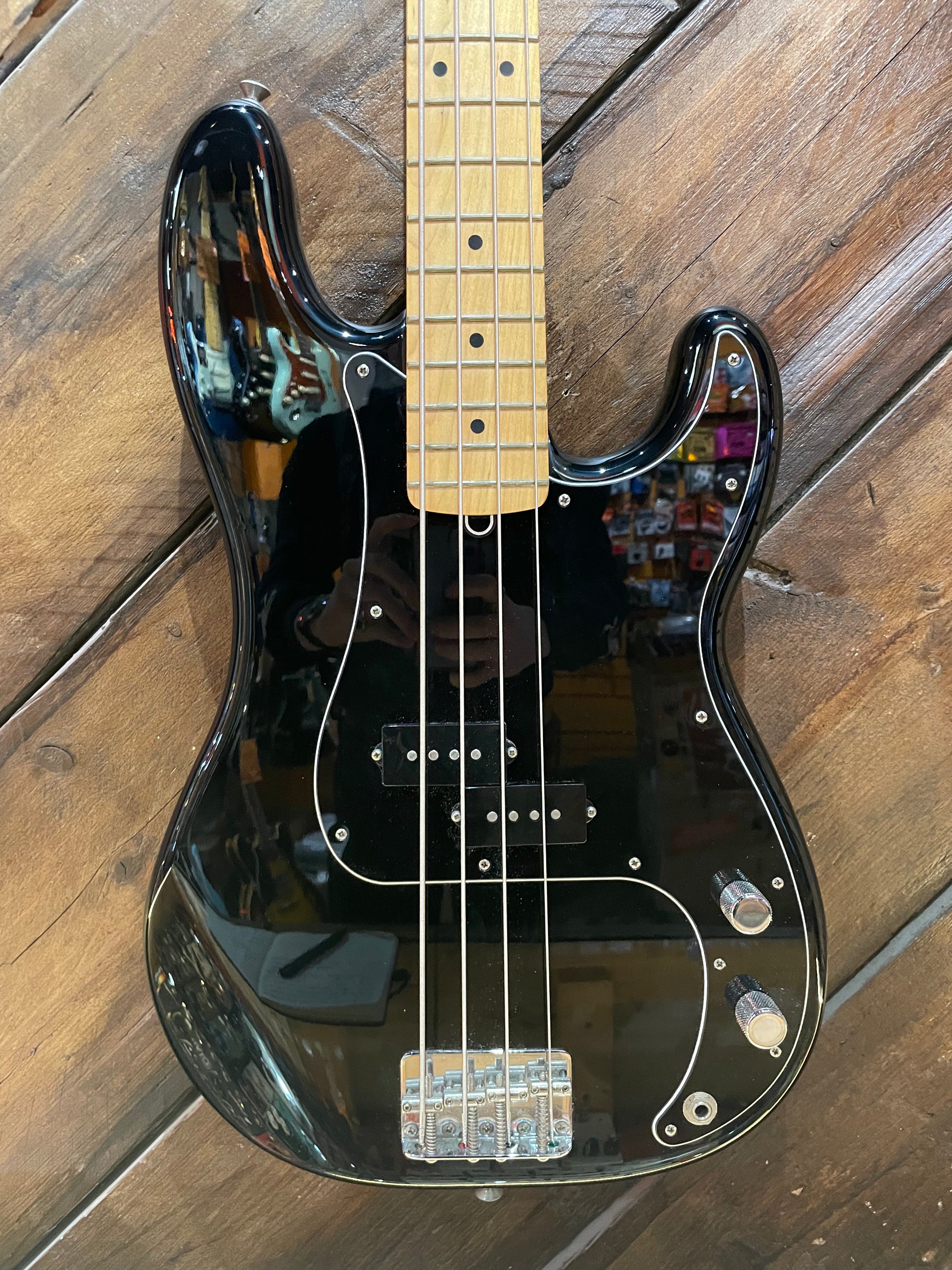 S/H 2009 Fender Mexican Standard Precision Bass, Black