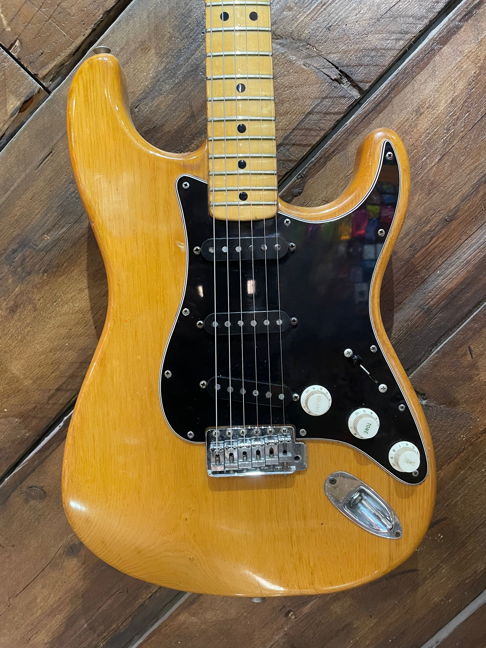 S/H 1977 Fender Stratocaster, Natural