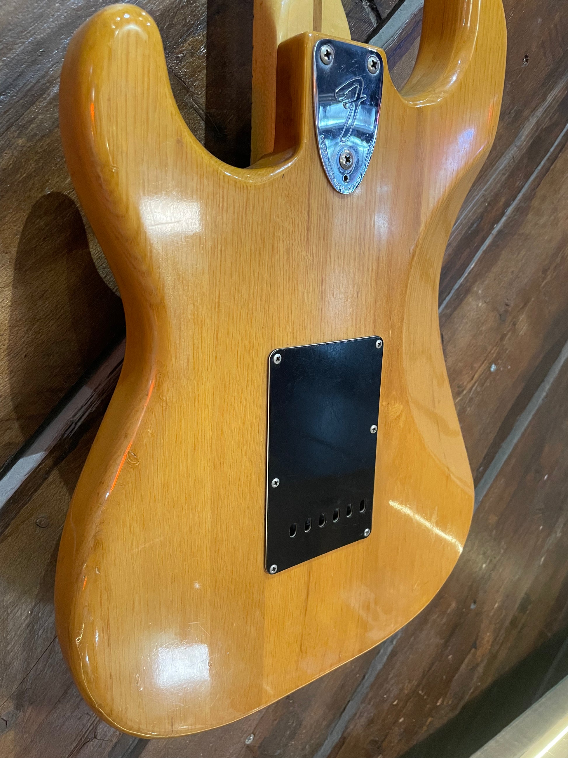 S/H 1977 Fender Stratocaster, Natural