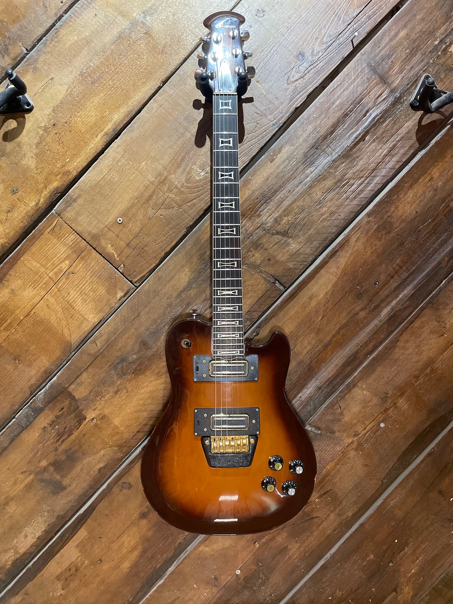 S/H 1980s Ovation UK II Solid Body Electric Guitar, Nutmeg