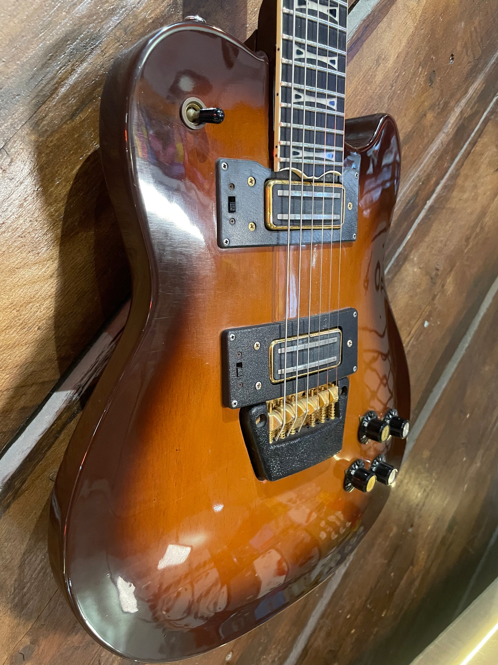 S/H 1980s Ovation UK II Solid Body Electric Guitar, Nutmeg