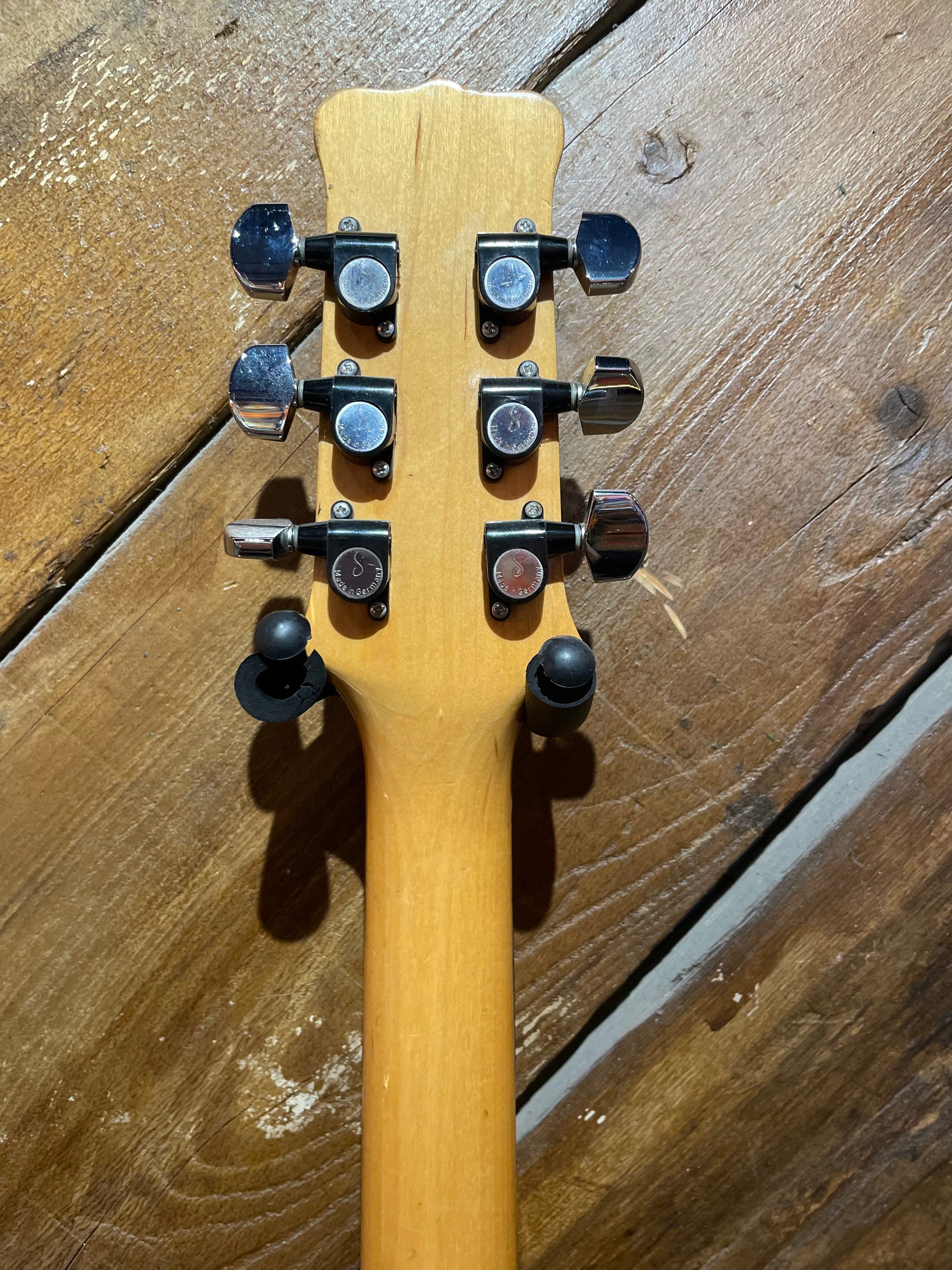 S/H 1970s Shergold Masquerader Solid Body Electric Guitar, Sunburst