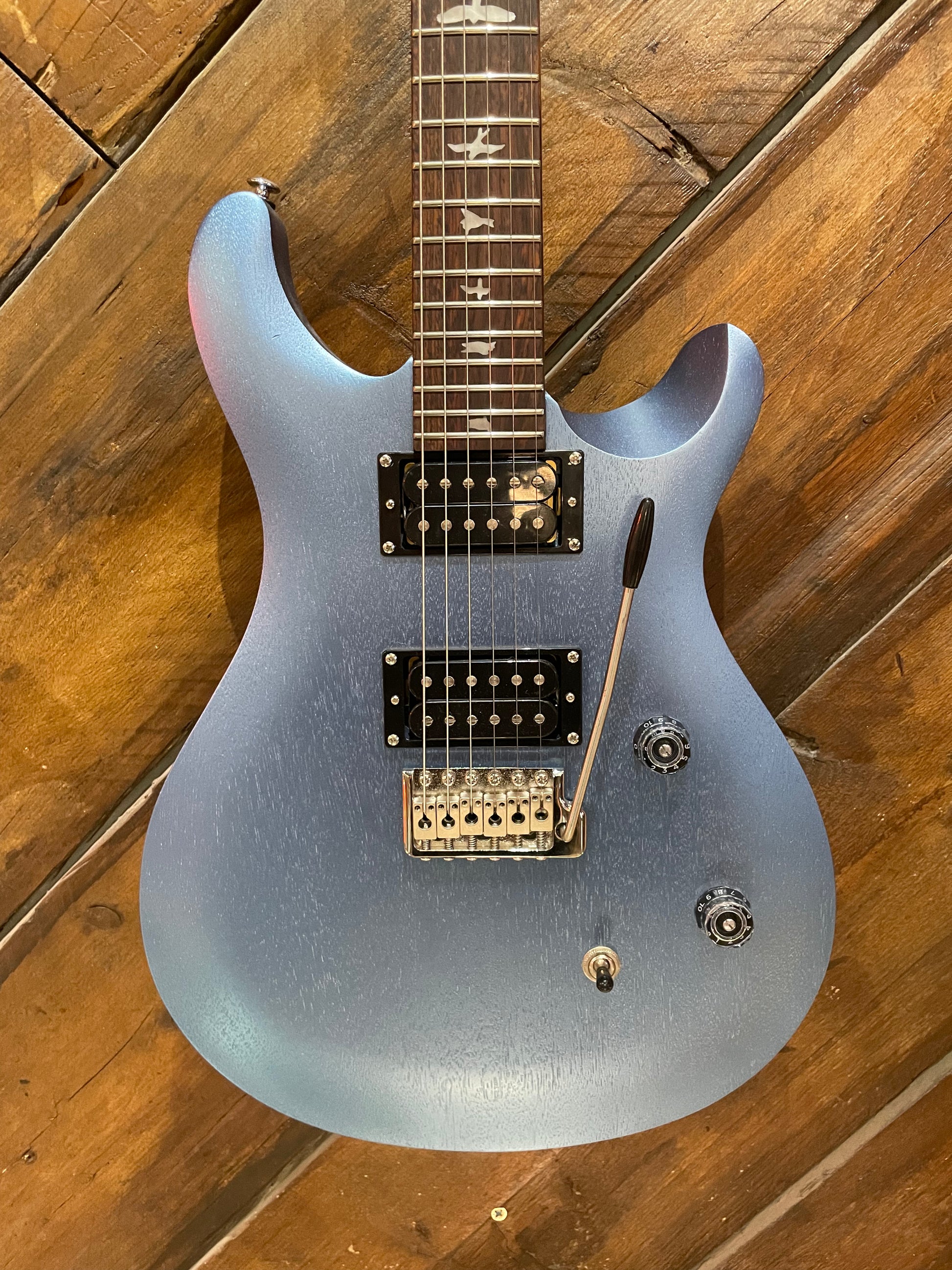 S/H PRS SE CE24 Standard Solid Body Electric Guitar, Ice Blue Metallic