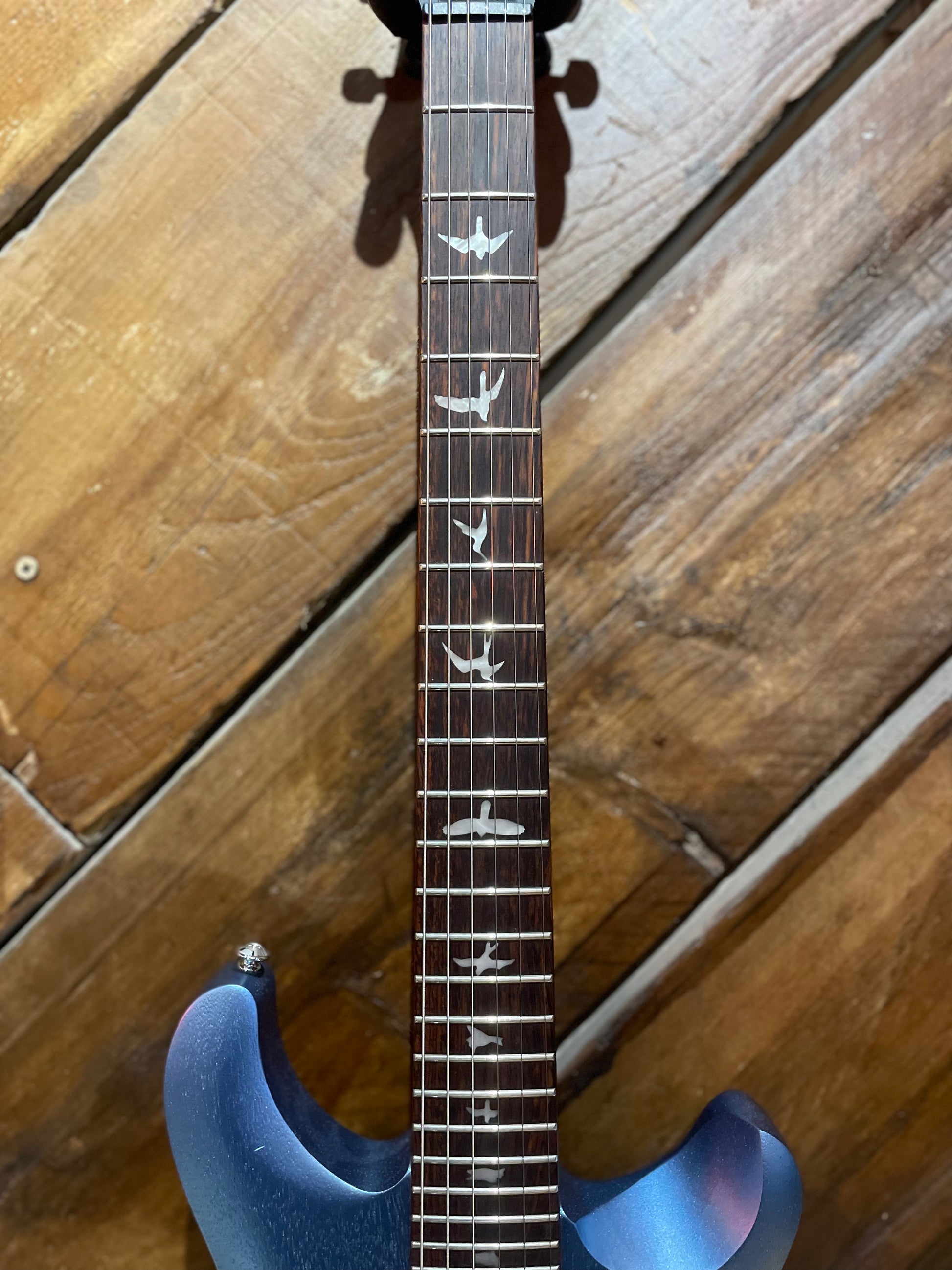 S/H PRS SE CE24 Standard Solid Body Electric Guitar, Ice Blue Metallic
