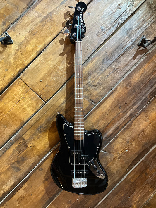 S/H Squier Vintage Modified Jaguar Short Scale Bass, Black