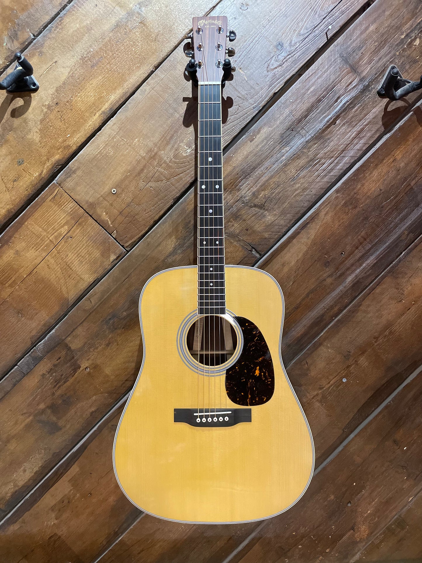 S/H 2024 Martin D-35 Dreadnought Acoustic Guitar, Natural