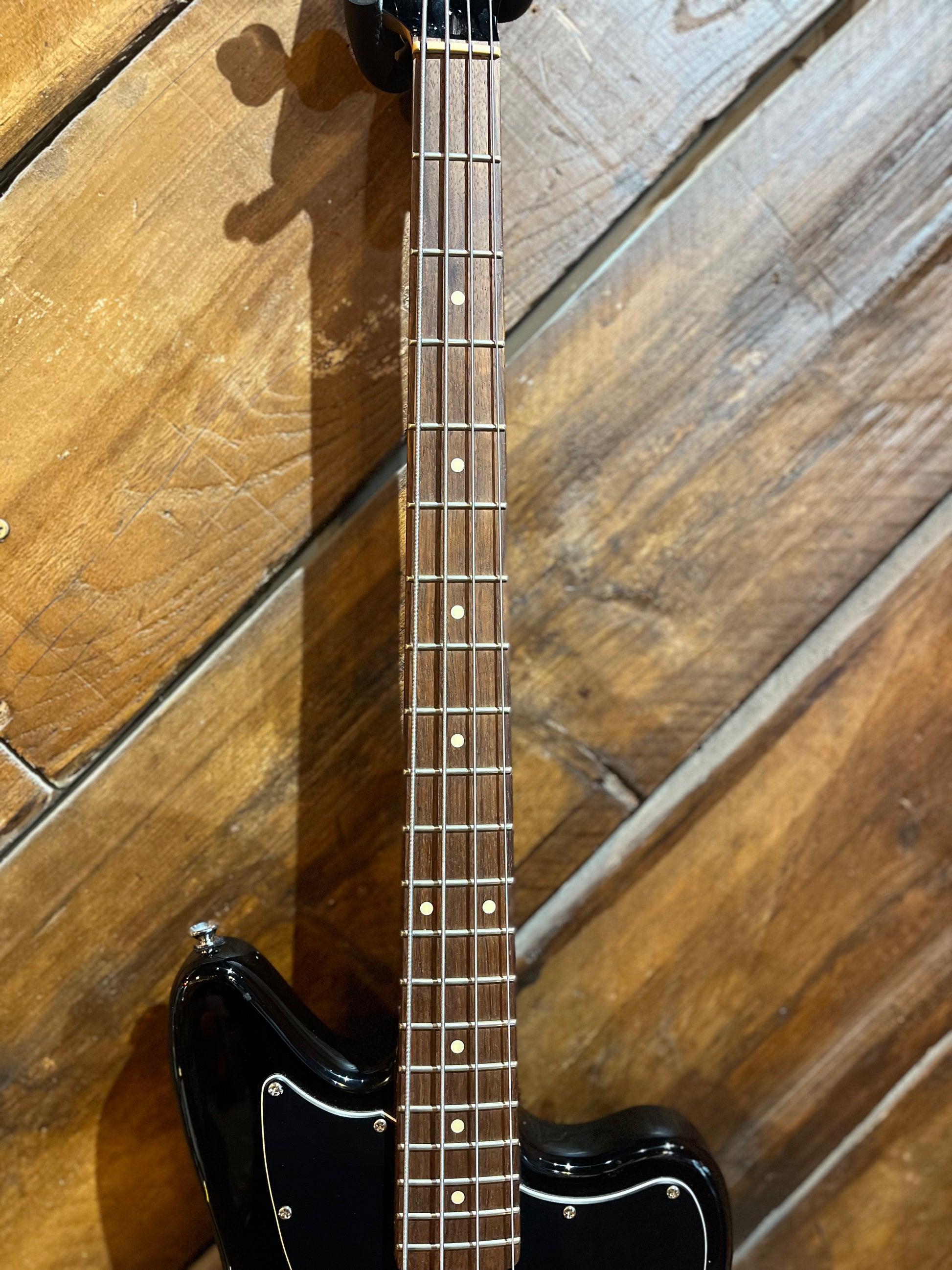 S/H Squier Vintage Modified Jaguar Short Scale Bass, Black