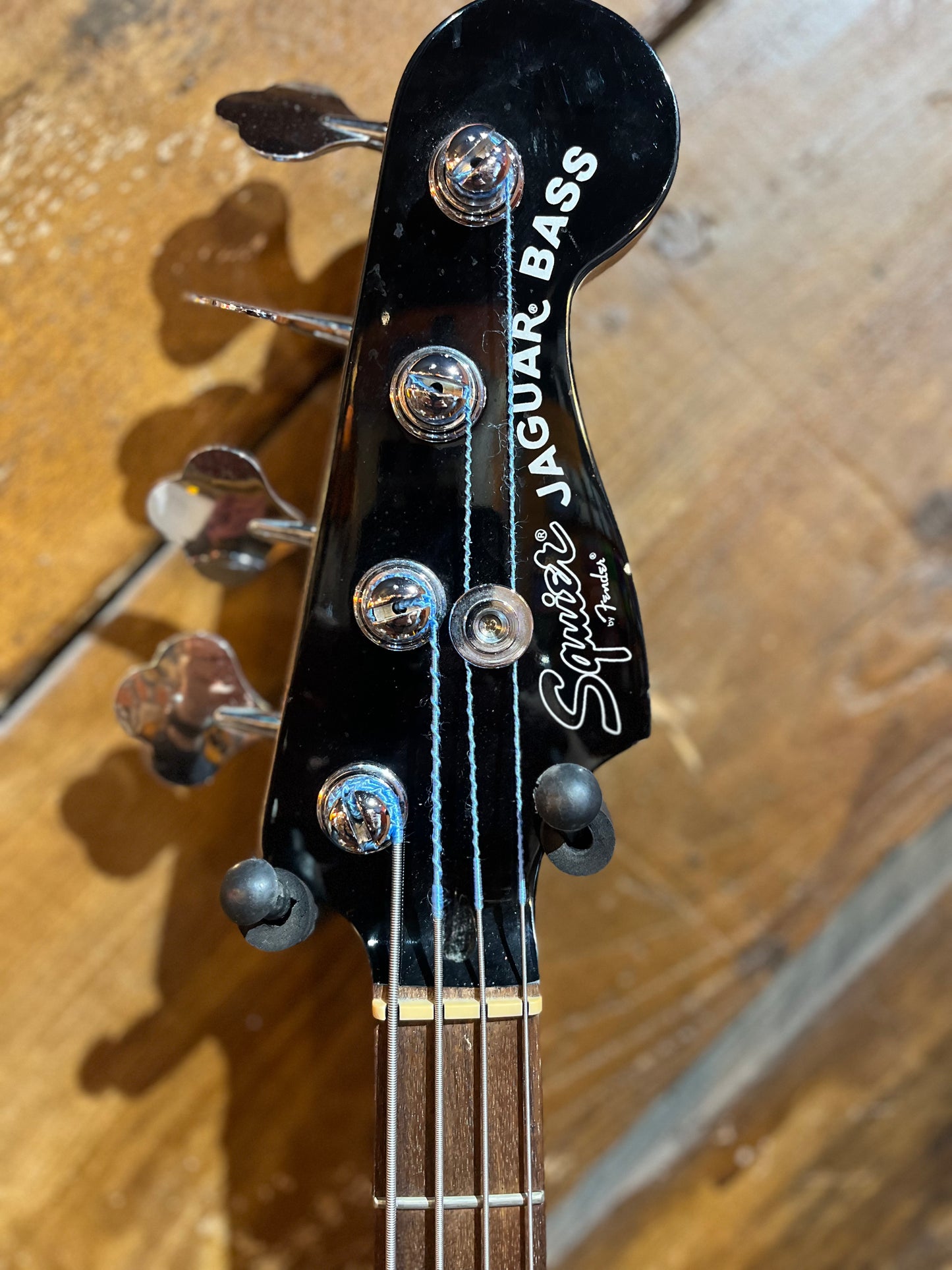 S/H Squier Vintage Modified Jaguar Short Scale Bass, Black