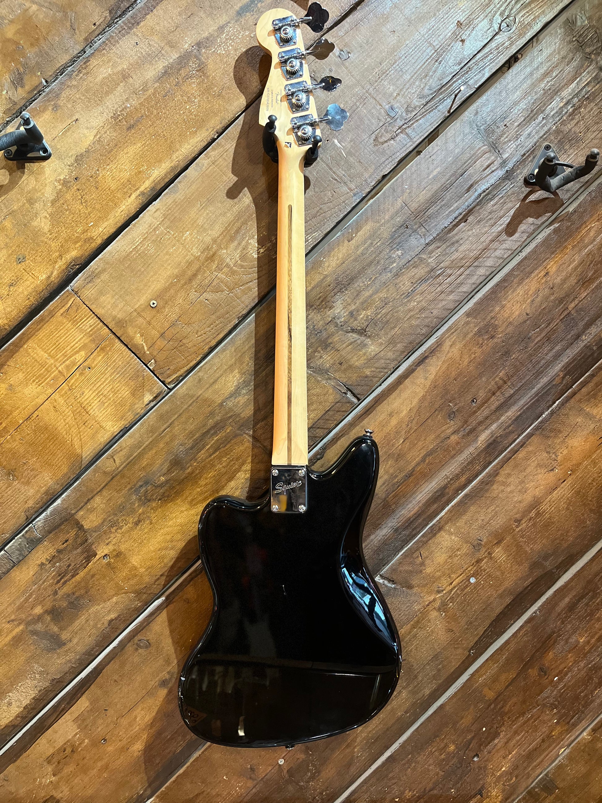 S/H Squier Vintage Modified Jaguar Short Scale Bass, Black