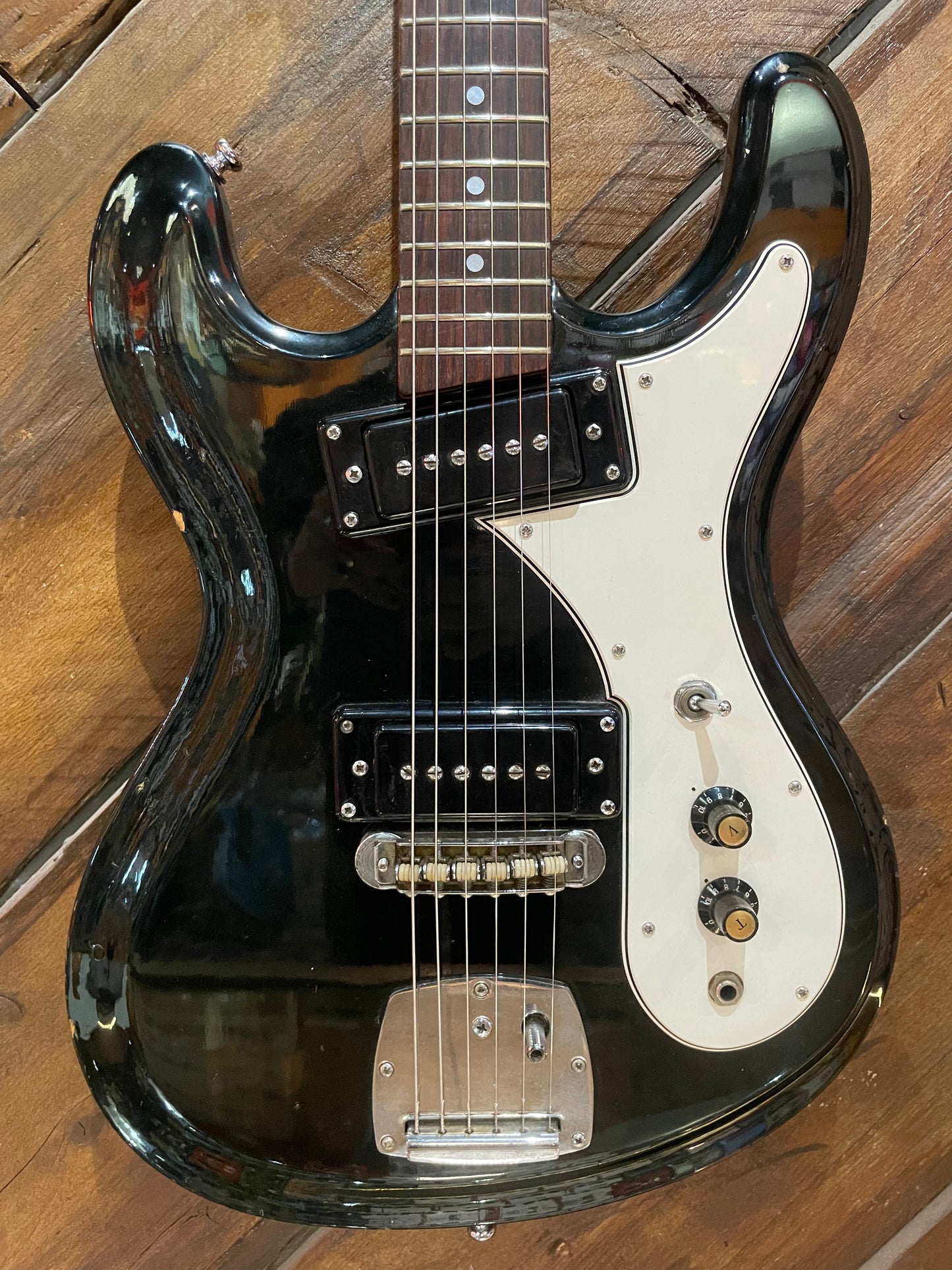S/H 1970s Aria MIJ Model 1702T Solid Body Electric Guitar, Black