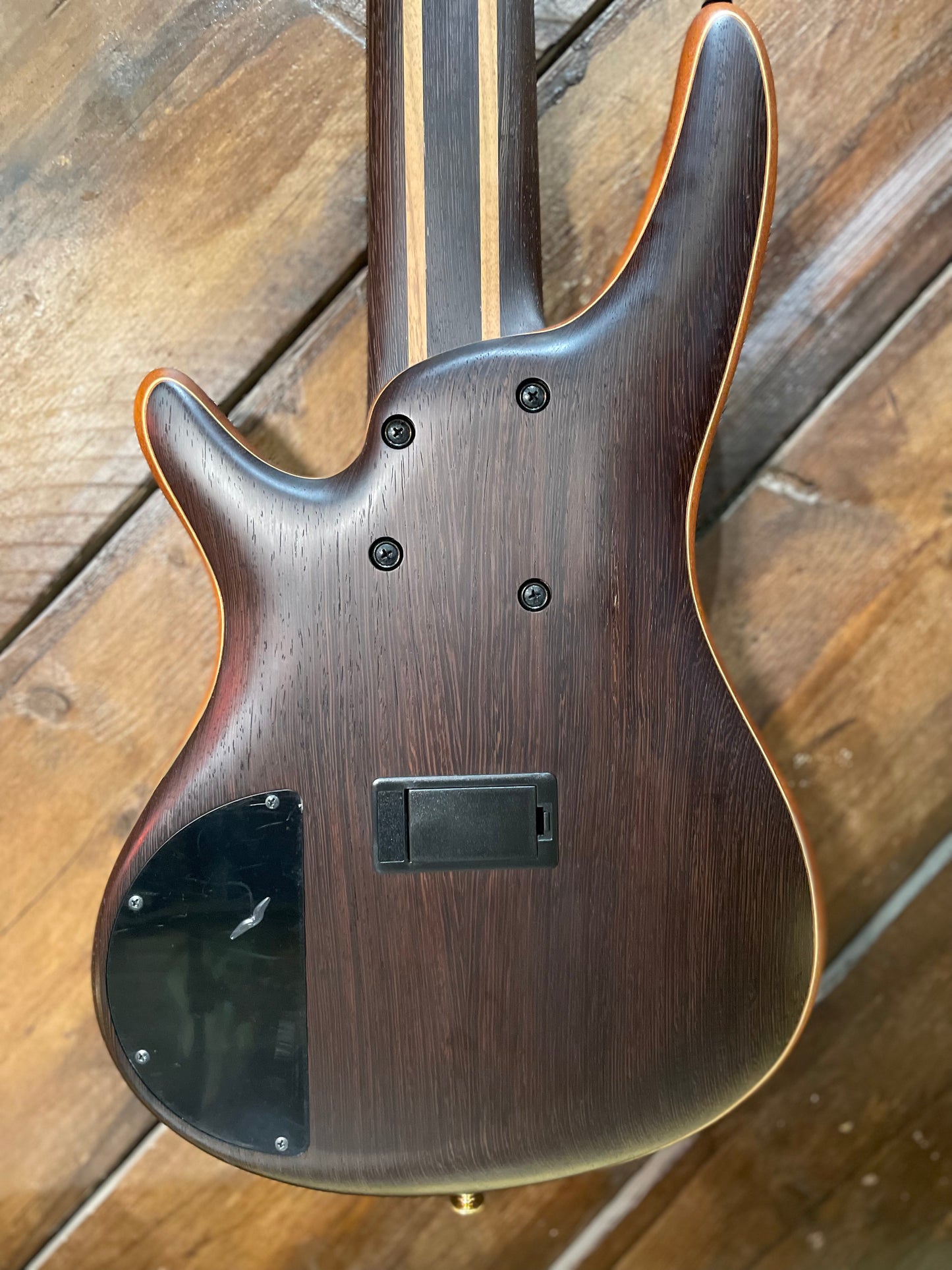 S/H 2023 Ibanez MIJ Prestige SR5006 6-String Electric Bass, Oil