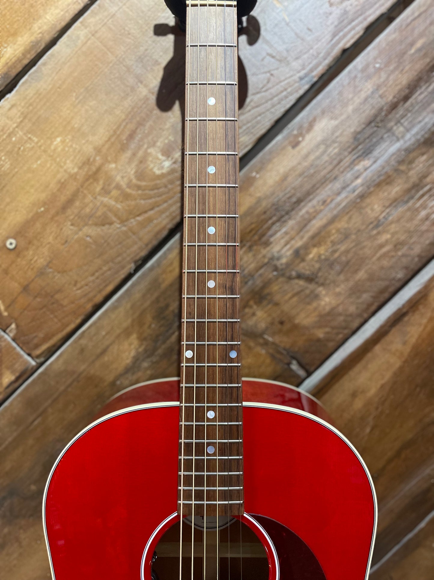 S/H 2024 Gibson J-45 Dreadnought Acoustic Guitar, Cherry