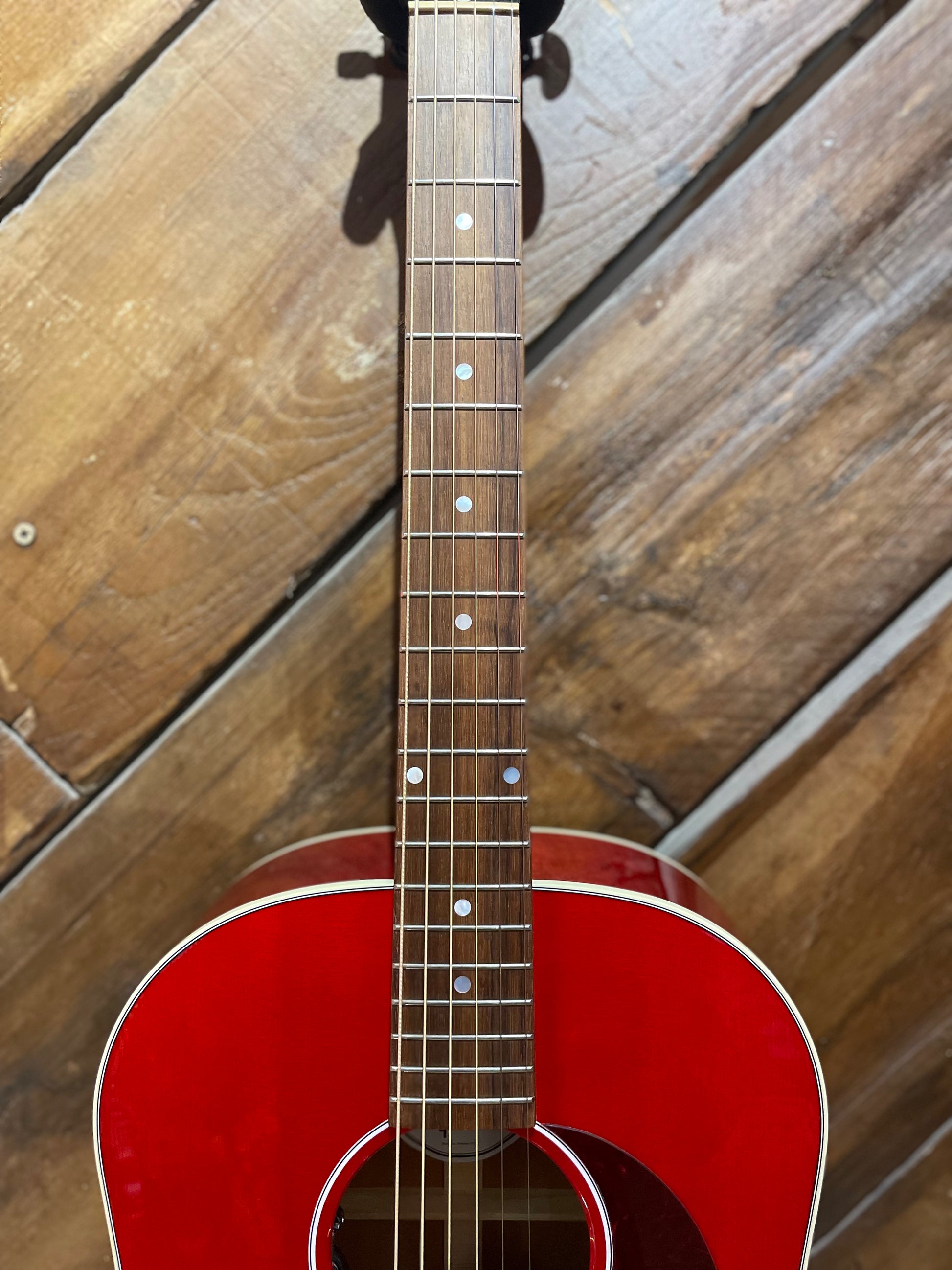S/H 2024 Gibson J-45 Dreadnought Acoustic Guitar, Cherry