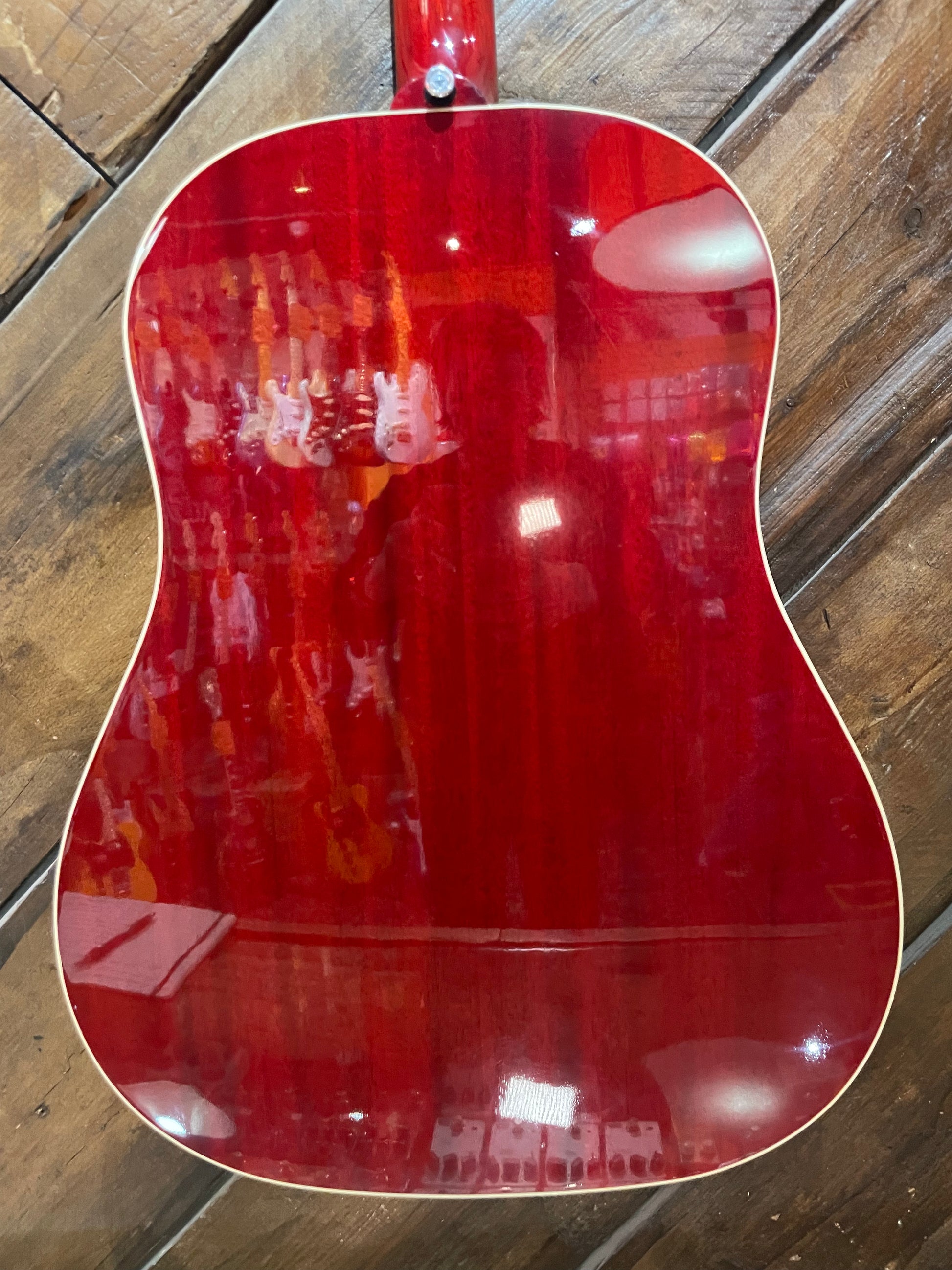 S/H 2024 Gibson J-45 Dreadnought Acoustic Guitar, Cherry