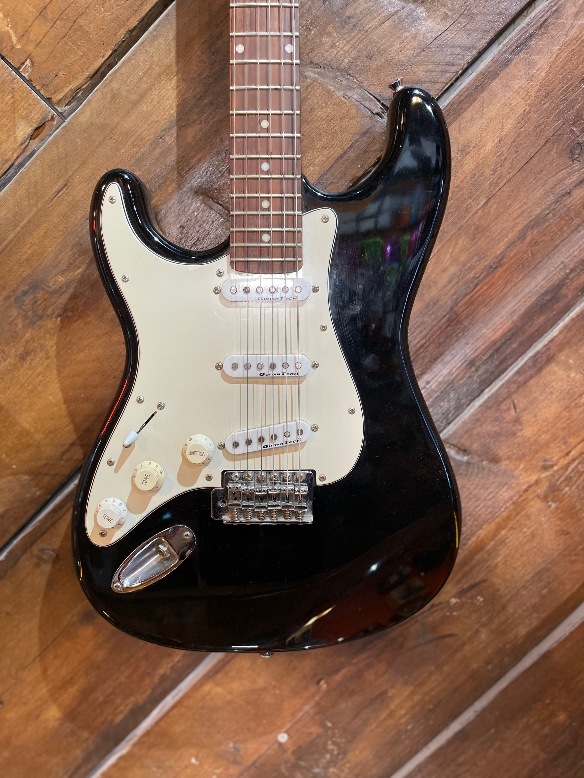 S/H Encore Stratocaster Replica Left-Handed, Black
