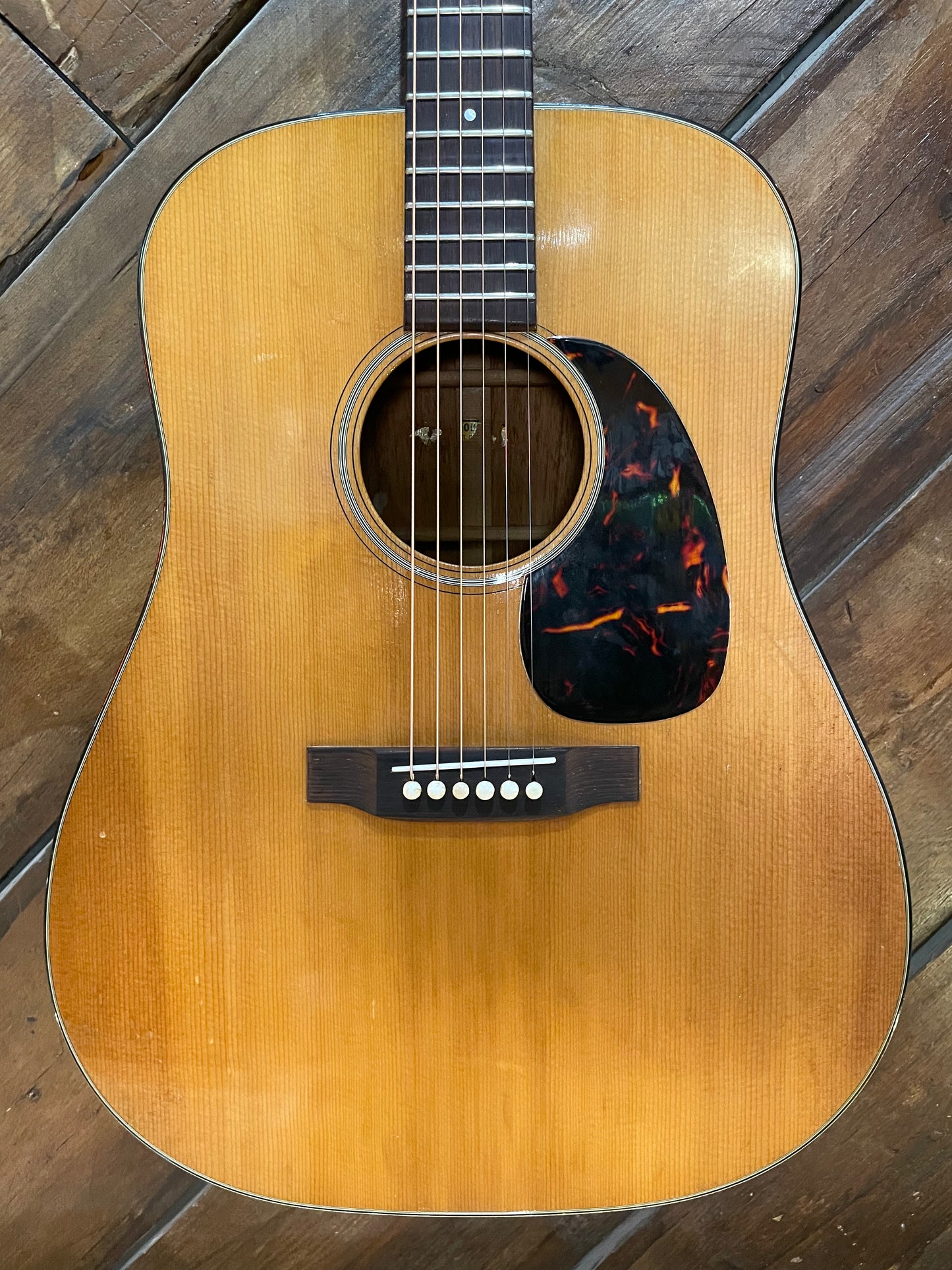 S/H 1966 Martin D-18 Dreadnought Acoustic Guitar, Natural