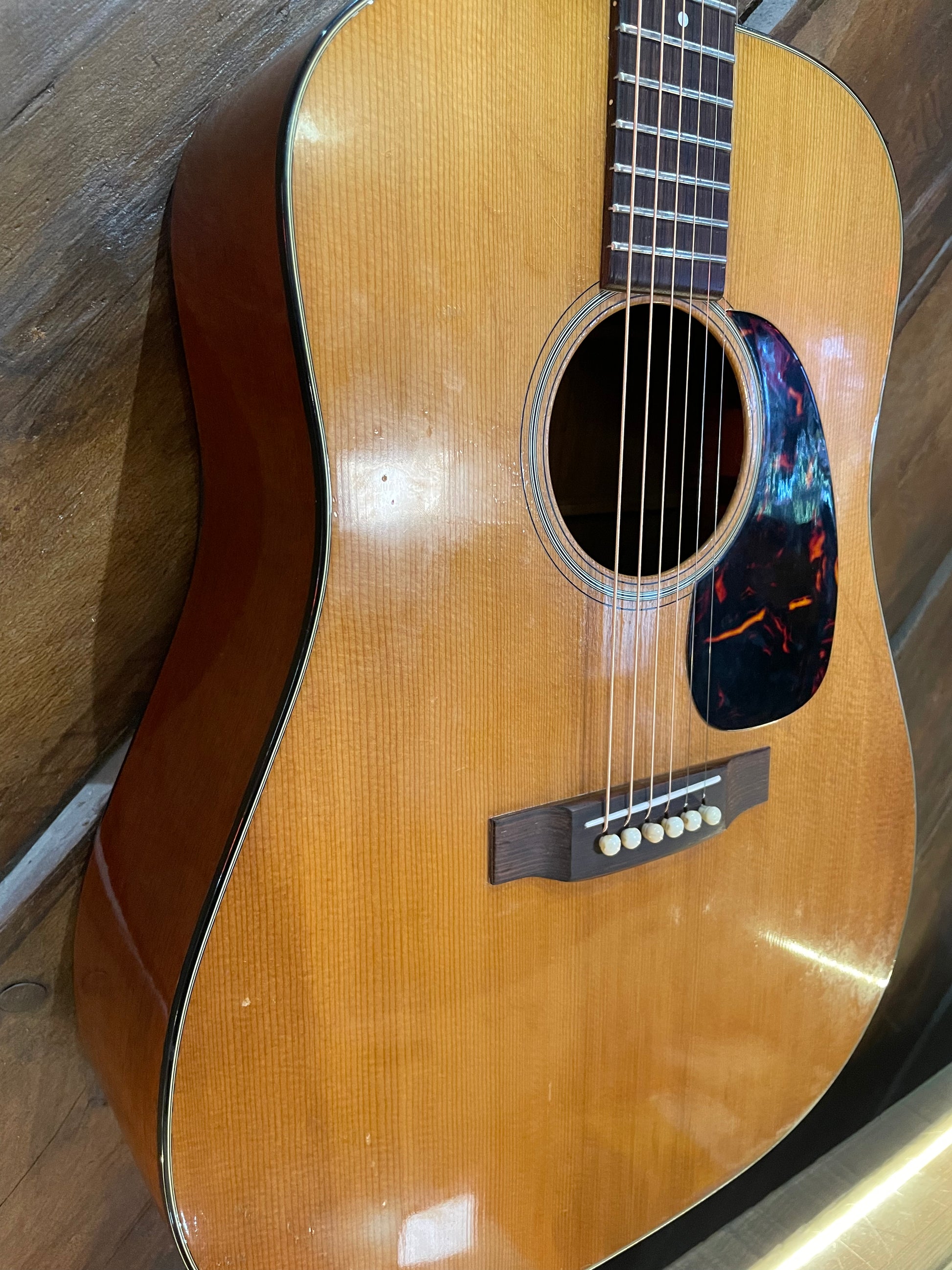 S/H 1966 Martin D-18 Dreadnought Acoustic Guitar, Natural