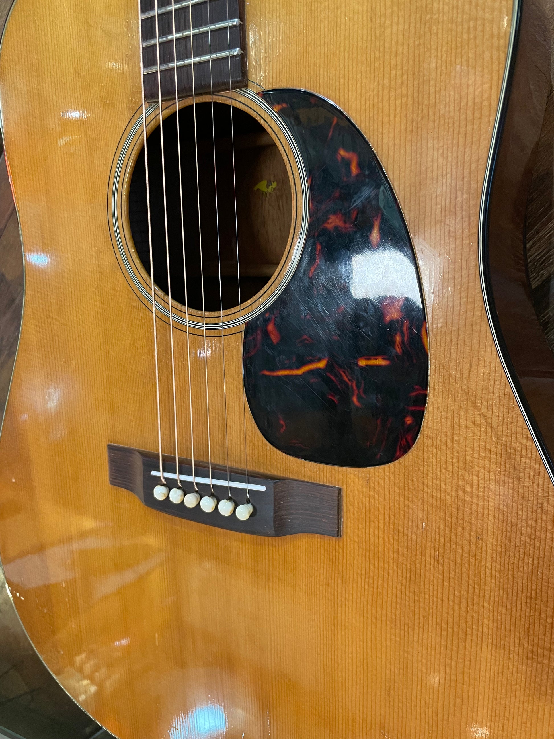 S/H 1966 Martin D-18 Dreadnought Acoustic Guitar, Natural