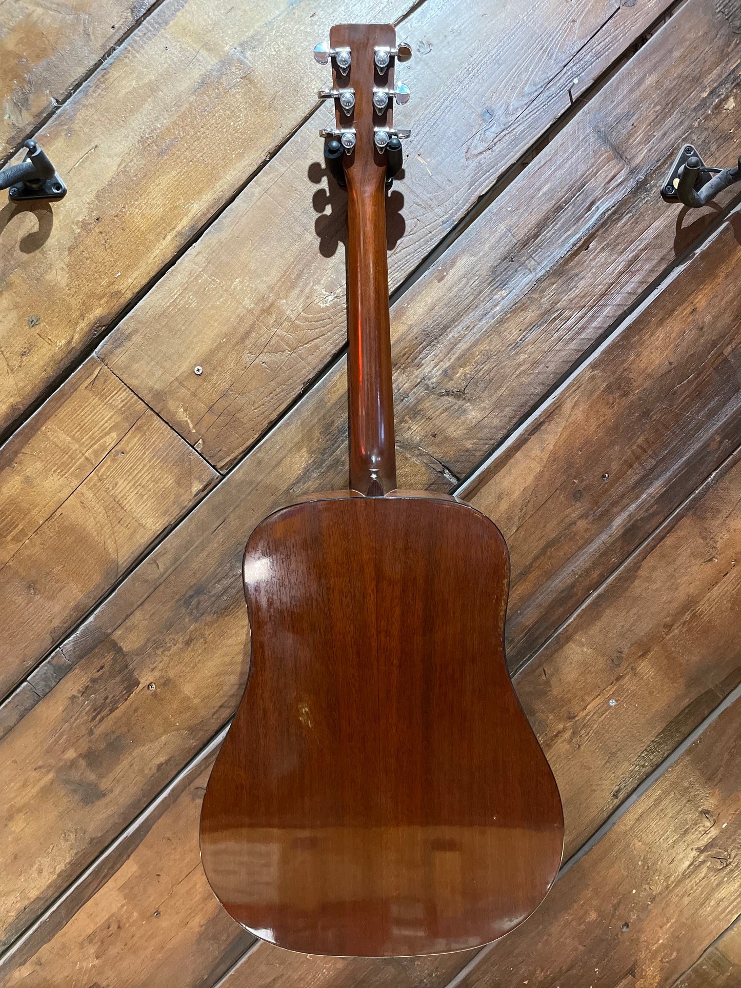 S/H 1966 Martin D-18 Dreadnought Acoustic Guitar, Natural