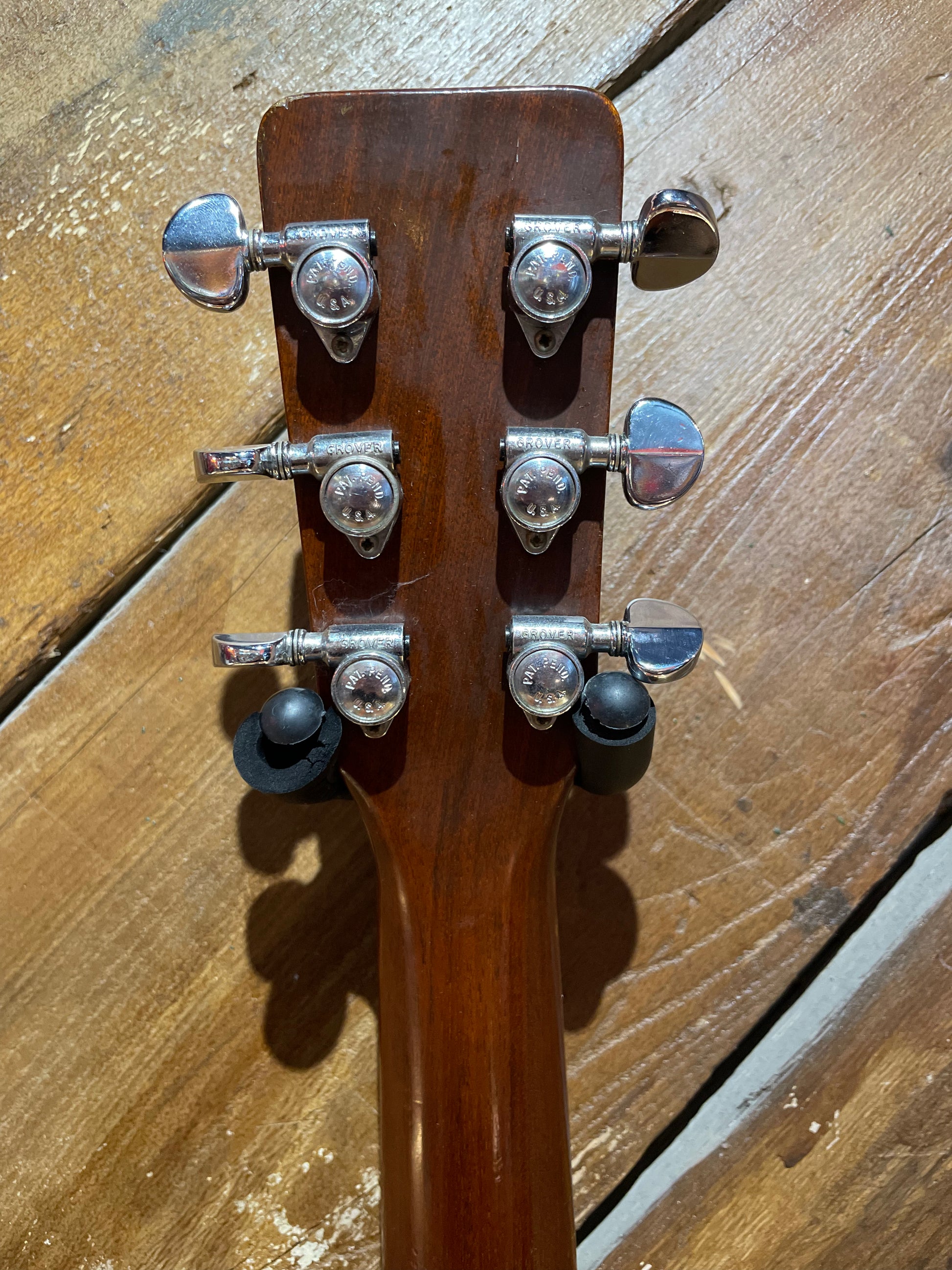 S/H 1966 Martin D-18 Dreadnought Acoustic Guitar, Natural