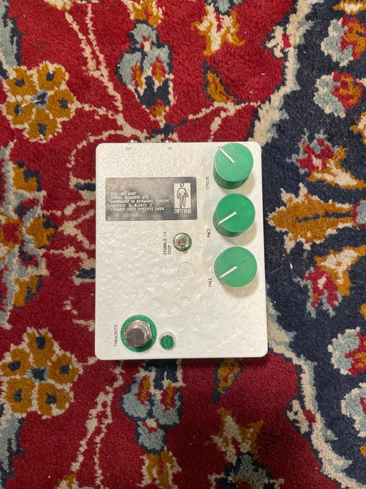 Empty Head Effects Falling Man, Modulated Delay