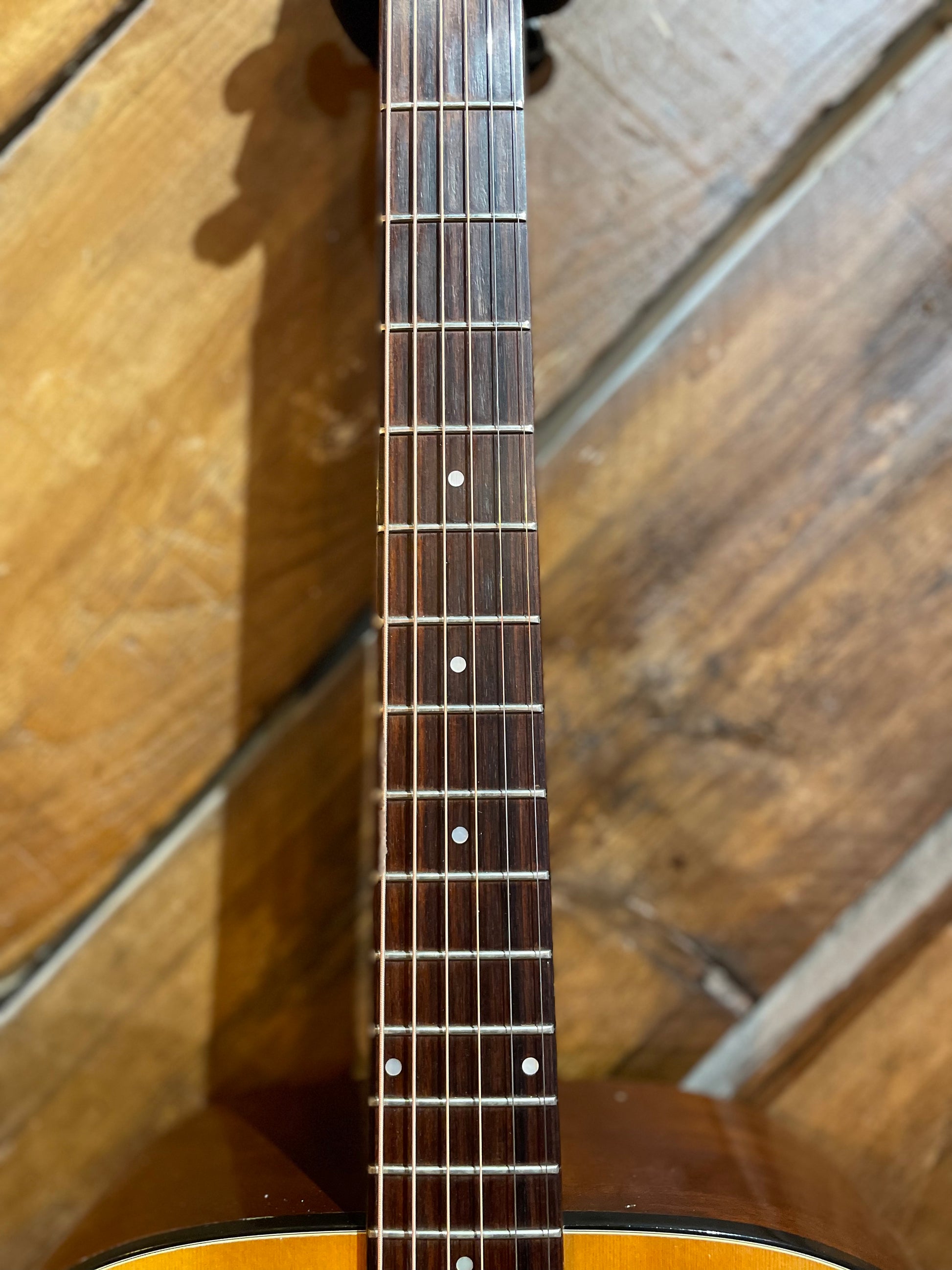 S/H 2001 Guild JF4 Jumbo Acoustic Guitar