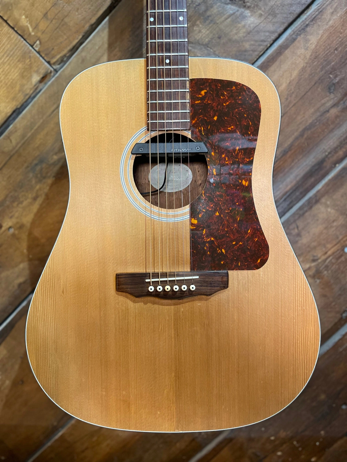 S/H 1994 Guild D4 Dreadnought Acoustic Guitar