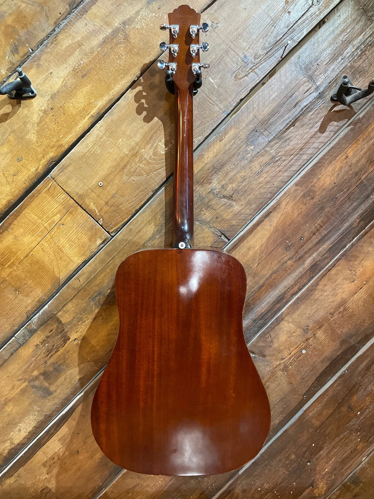 S/H 1994 Guild D4 Dreadnought Acoustic Guitar