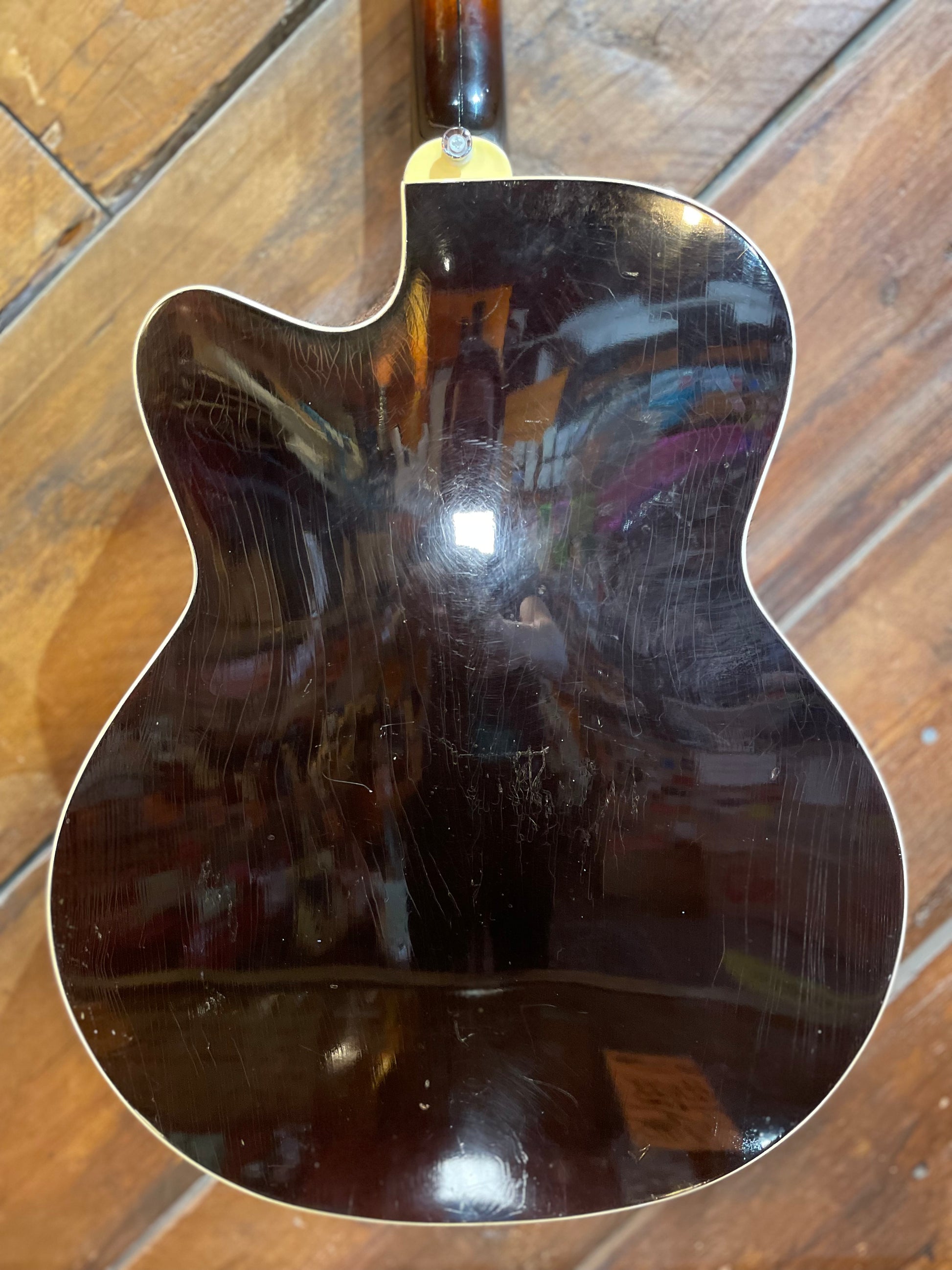 S/H 1959 Levin 335 Archtop